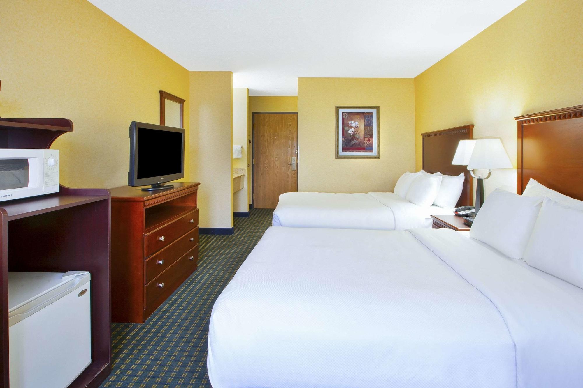 Quality Inn Marshall Near I-69 Dış mekan fotoğraf