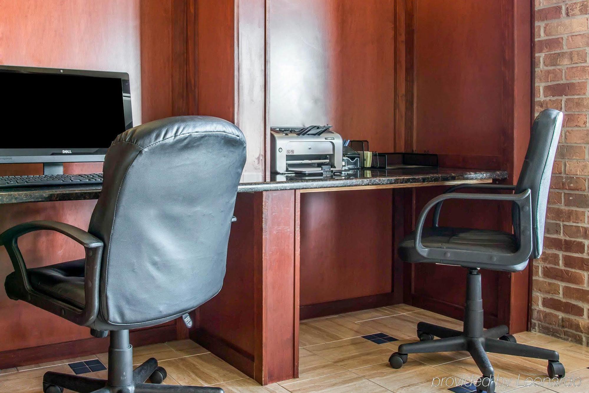 Quality Inn Marshall Near I-69 Dış mekan fotoğraf