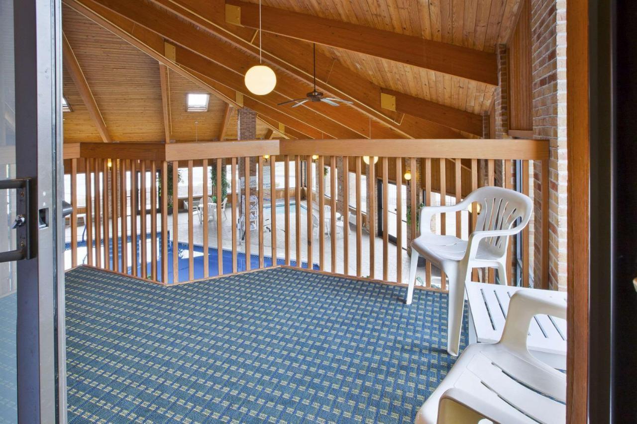 Quality Inn Marshall Near I-69 Dış mekan fotoğraf