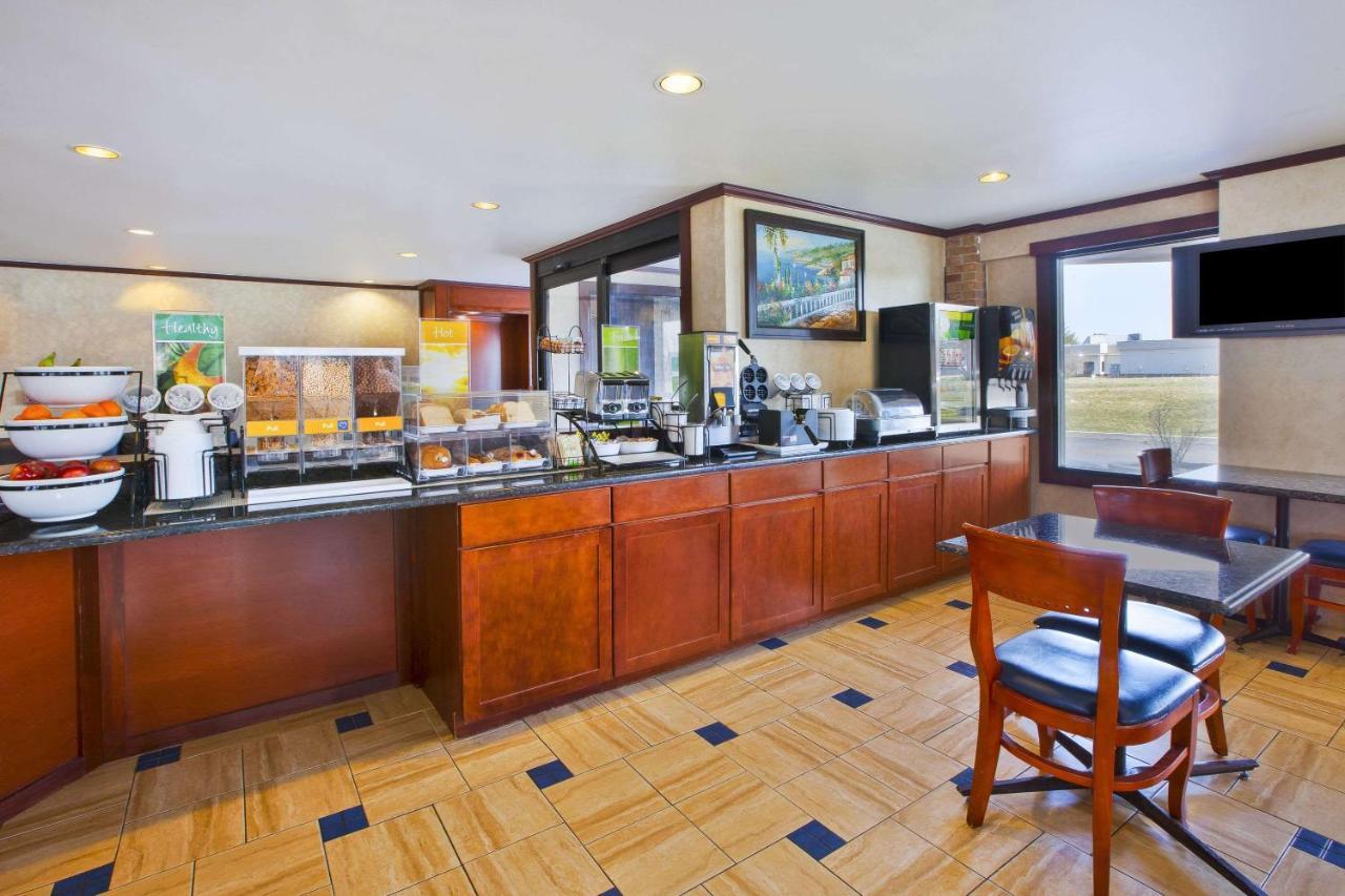 Quality Inn Marshall Near I-69 Dış mekan fotoğraf