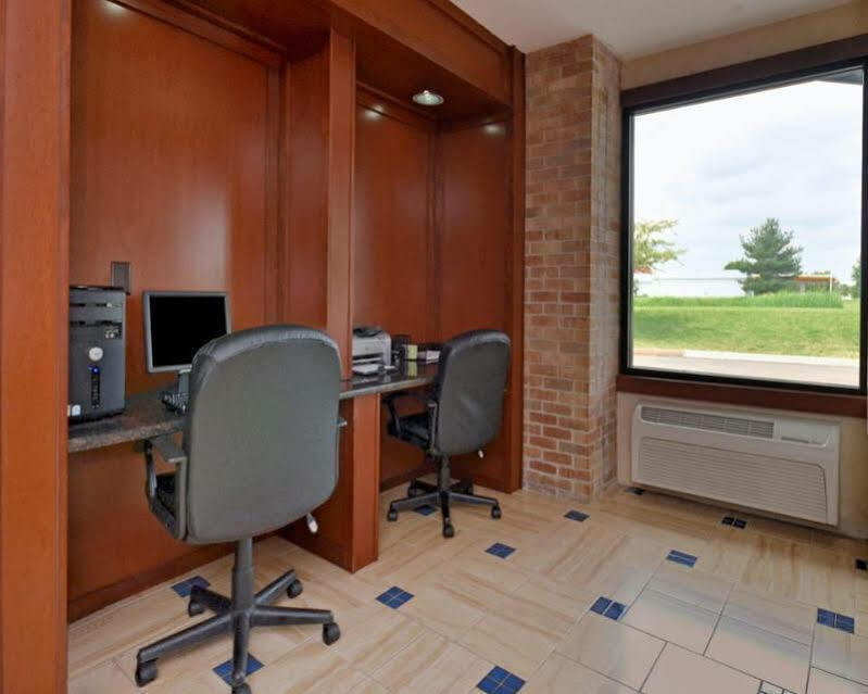 Quality Inn Marshall Near I-69 Dış mekan fotoğraf